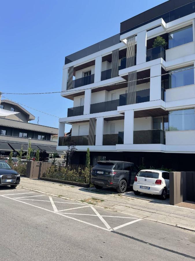 ריצ'יונה Cortemaggiore 4D Luxury-Flexrent Abissinia מראה חיצוני תמונה