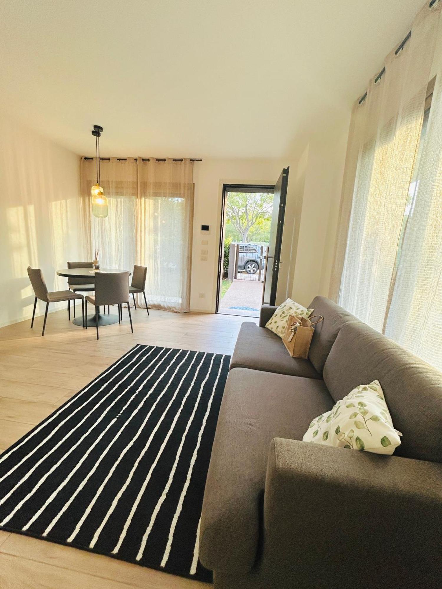 ריצ'יונה Cortemaggiore 4D Luxury-Flexrent Abissinia מראה חיצוני תמונה